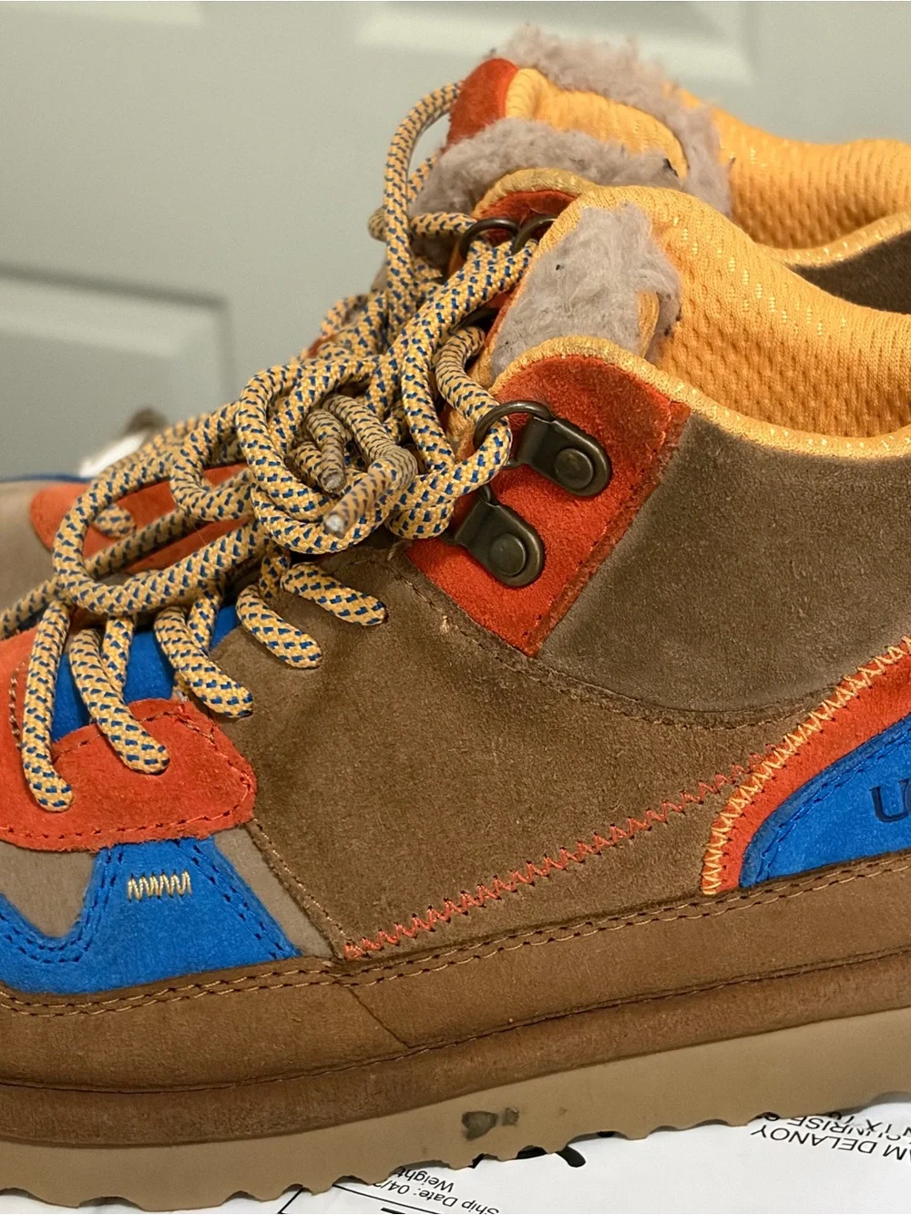 UGG Kids' Highland Hi Heritage Boots size 2Y